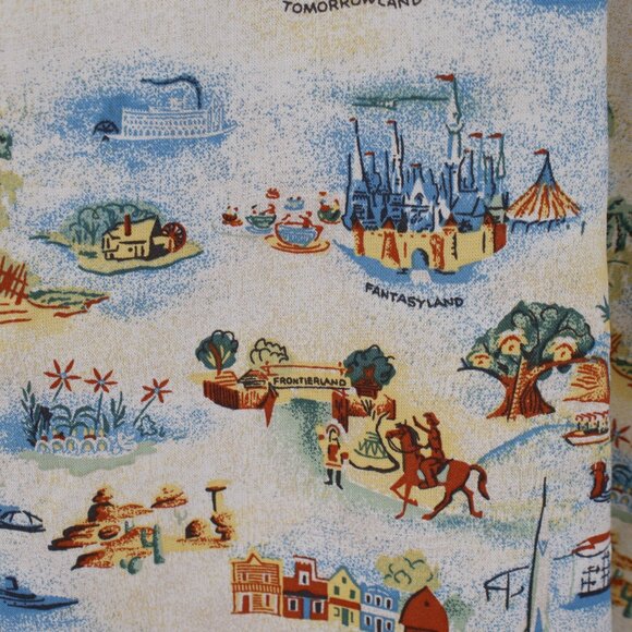 NWT Disney Shirt Mens Large Tomorrowland Frontierland Hawaiian Button Up MAP - Picture 2 of 16